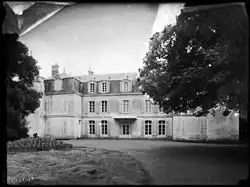 Le château des Coudreaux entre 1900 et 1920.