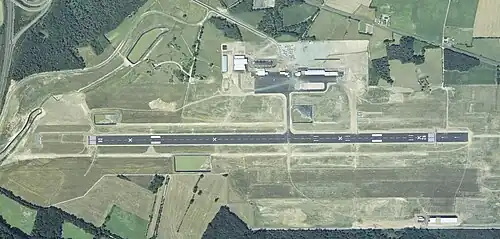 Aéroport d'Angers-Marcé en 1998.