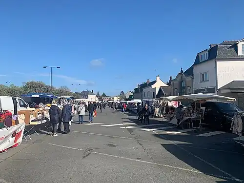 Marché du mardi à La Guerche