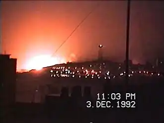 L'Aegean Sea en feu, devant la ville de La Corogne.