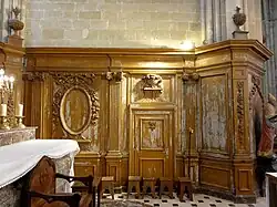 Boiseries.