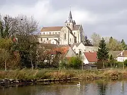 Vue depuis l'Ourcq.