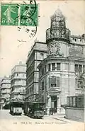 Tramway devant l'Hôtel des PTT