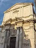 Façade baroquede l'église Sainte-Madeleine(XVIIe&nbsp;siècle, quartier de L'Île).