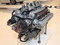 Moteur V8 4,5 L de 400 chevaux Maserati 450S