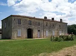 L'abbaye de Fontguilhem (juil.&nbsp;2012)