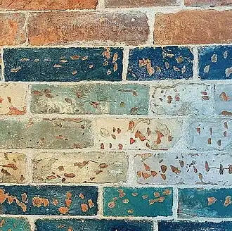 Briques vernissées de Santa Maria del Popolo, XIe&nbsp;siècle.