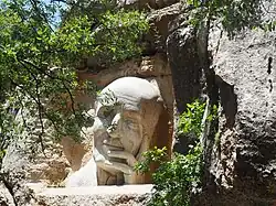 Mausolée de Mikhail Naïmy