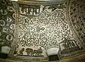 Les mosaïques de Santa Costanza avec des vignes et des putti vendemmianti.