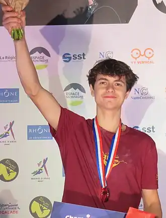 Description de cette image, également commentée ci-après