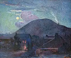Paysage nocturne, la lune luit faiblement. Derrière le terril, une cheminée fume. En premier plan, bâtiments sombres aux fenêtres violemment éclairées.