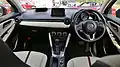 Mazda 2 III phase 1 intérieur