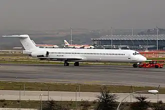 EC-LTV, le MD-83 de la compagnie Swiftair impliqué dans l'accident, ici à l'aéroport de Madrid-Barajas en janvier 2013.