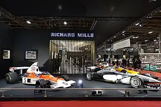 McLaren M23 (1974) et MP4/13-04 (1998)