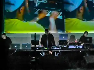 Description de cette image, également commentée ci-après