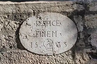 Médaillon portant l’inscription RESPICE FINEM (Pense à la fin), 1563