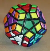 Description de l'image Megaminx12.jpg.