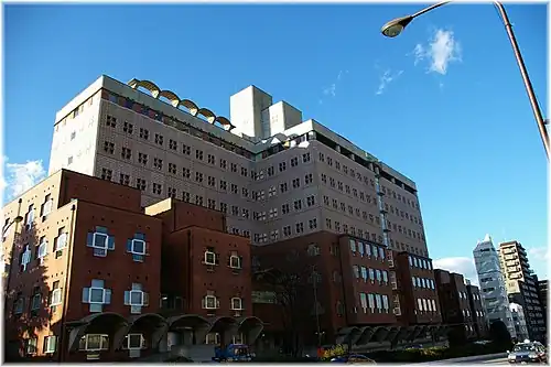 Bâtiment principal.