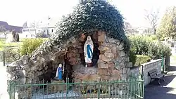 Grotte de Lourdes.