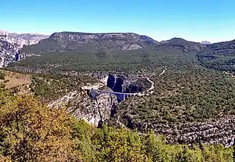 Gorges de l'Artuby, confluence avec le Verdon, et pont dit de la Mescla.