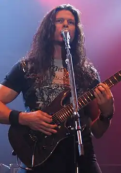 Description de cette image, également commentée ci-après