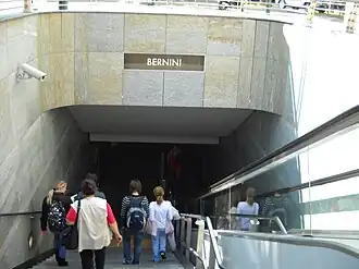 Entrée de la station.