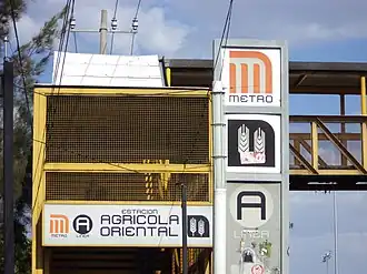 Entrée de la station.