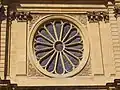 Rosace elliptique de l'abbatiale Saint-Clément de Metz.