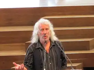 Image illustrative de l'article Mike Reynolds (architecte)