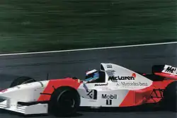 Photo de la McLaren MP4/10 de Häkkinen à Siverstone