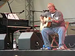 Description de l'image Mike Keneally.jpg.