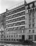 Palais de Milan avec un design caractéristique de Piero Portaluppi; 'Via Largo La Foppa', milanaise (1934)