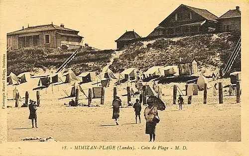 Tourisme balnéaire à Mimizan-Plage, surnommée la « Perle de la Côte d'Argent ».