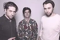 Description de l'image Mini Mansions (2013 promo shot).jpg.