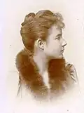 Mme Paul-Émile Javary, née Constance Taratte (1873-1910)