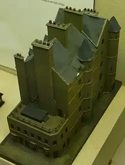vue en plongée d'une maquette de prison