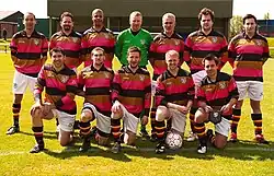 Photo couleur de l'équipe du Wanderers Football Club à sa reformation en 2009.