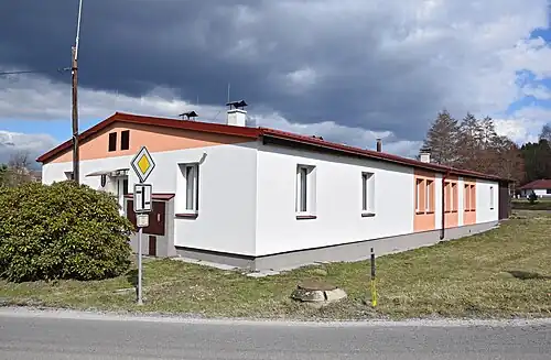 Mokrý Lom : la mairie.