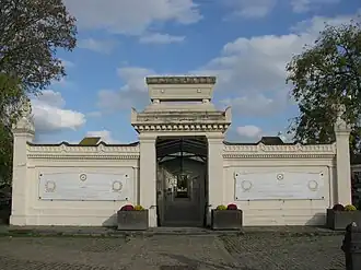 Entrée du columbarium