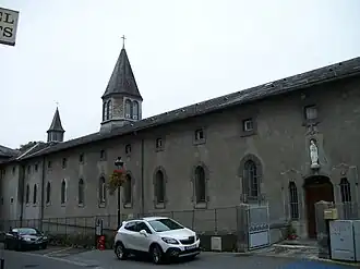 Le monastère des Clarisses.