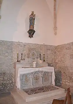 L'autel de la Vierge.