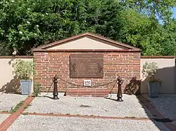 Le monument aux morts