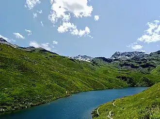 Le mont Bréquin depuis le refuge du Lac du Lou.