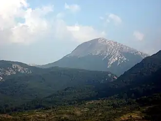 Vue du versant nord-ouest du mont Pollino.