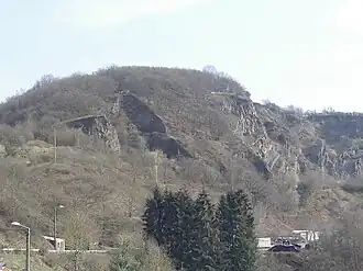 Vue du mont Vireux depuis le lieu-dit du Fond de Vireux.
