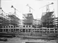 Montage de la charpente des Gratte-Ciel de Villeurbanne, janvier 1932.
