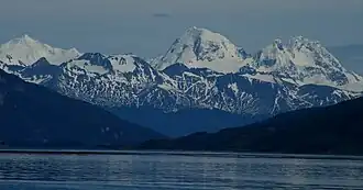 Vue sur le mont Bove au centre de la photo.