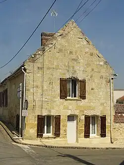 Maison ancienne, Chaussée Brunehaut.