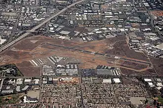 Image illustrative de l’article Montgomery Field