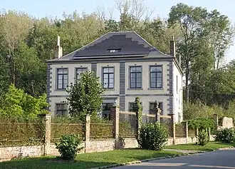 Maison de maître rue Comtesse de Belleville no&nbsp;3.